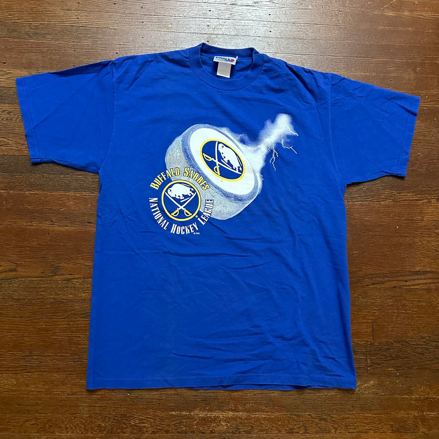 Vintage 1990s Buffalo Sabres Royal Logo Shirt Size Largego