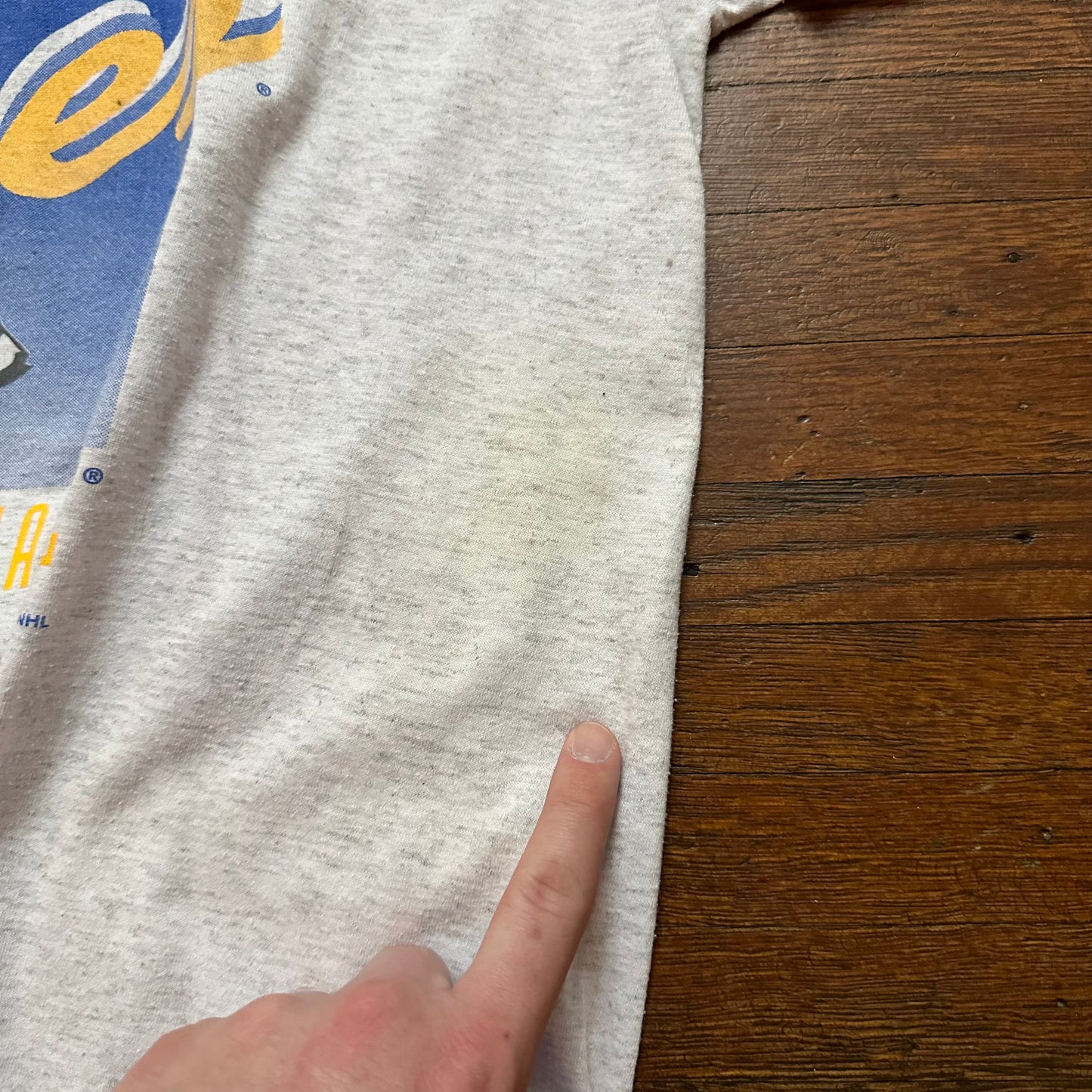 Vintage 1990s Buffalo Sabres Royal Logo Shirt Size XXL