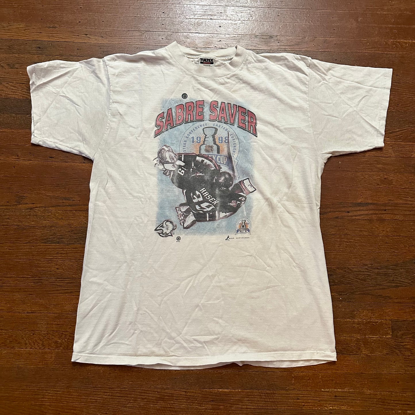 Vintage 1990s Buffalo Sabres Goathead Sabre Saver Dominik Hasek Shirt Size XL